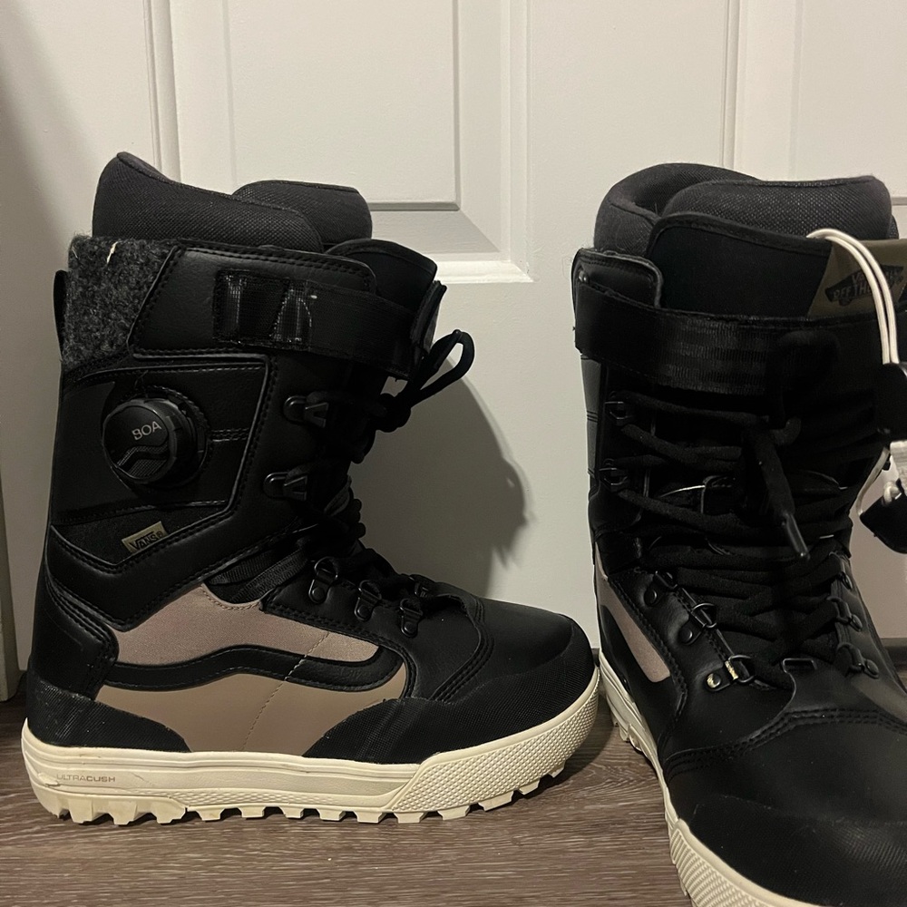 Black and Tan Snowboard Boots